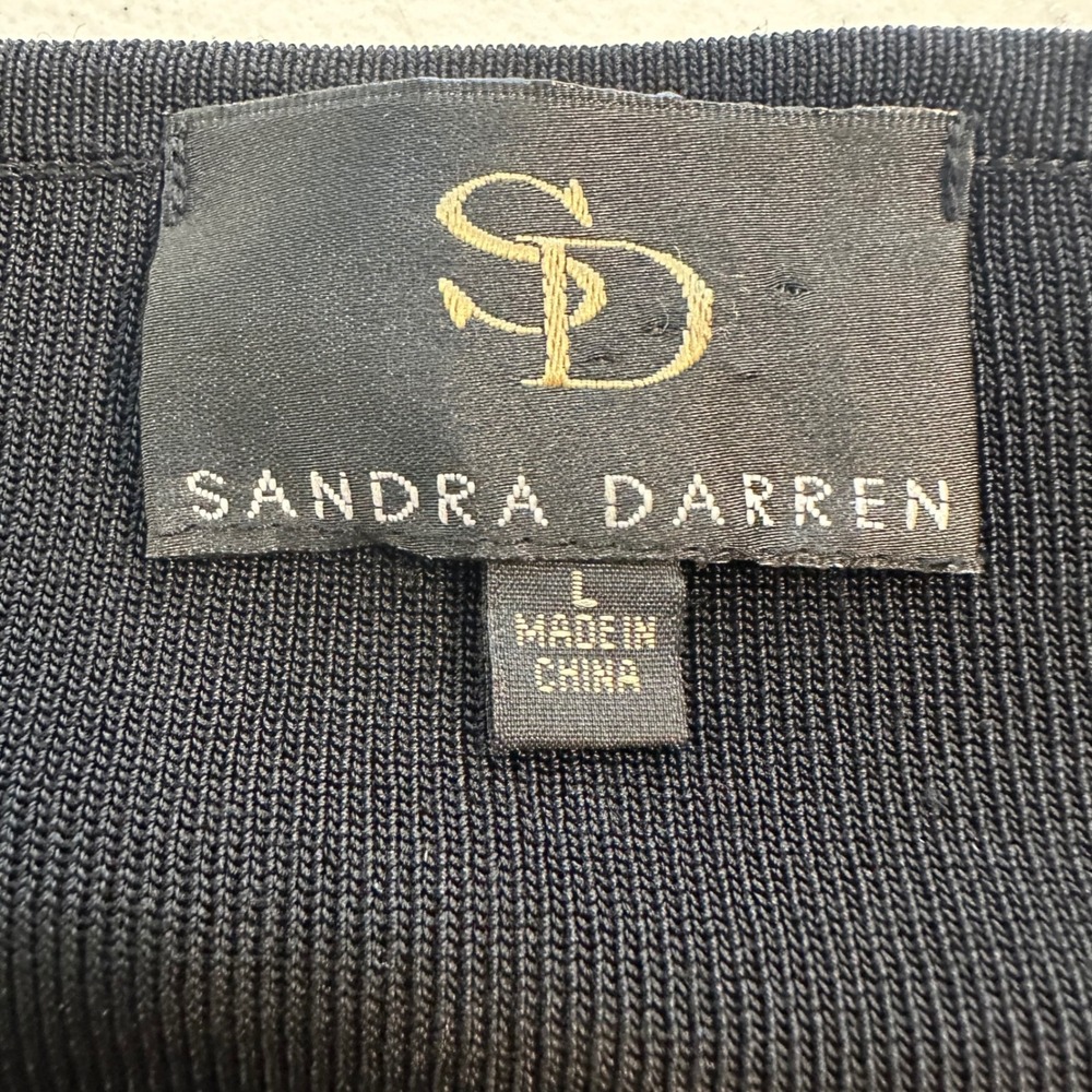 Sandra Darren Black Beaded Floral Stretch Knit Blouse Top Size L - Picture 8 of 11